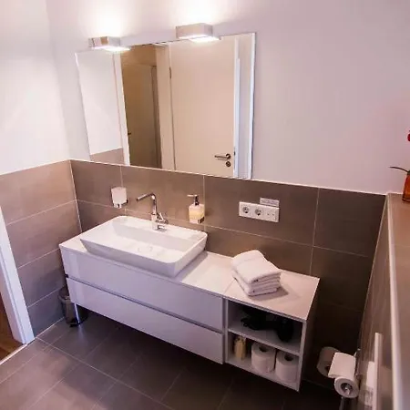 Helvetia Suites Dusseldorf Exterior photo