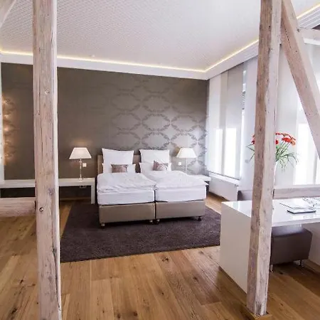 Helvetia Suites Dusseldorf Exterior photo