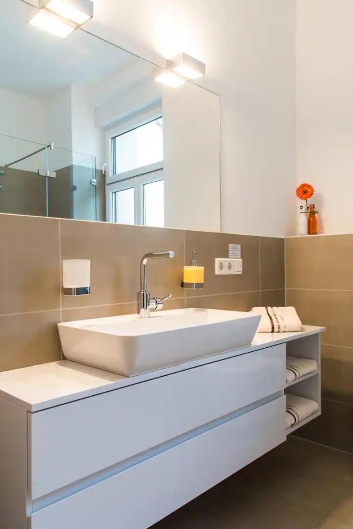 Apartament Helvetia Düsseldorf